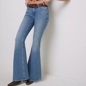 Women NWT We The Free Love Bomb Flare Jeans
